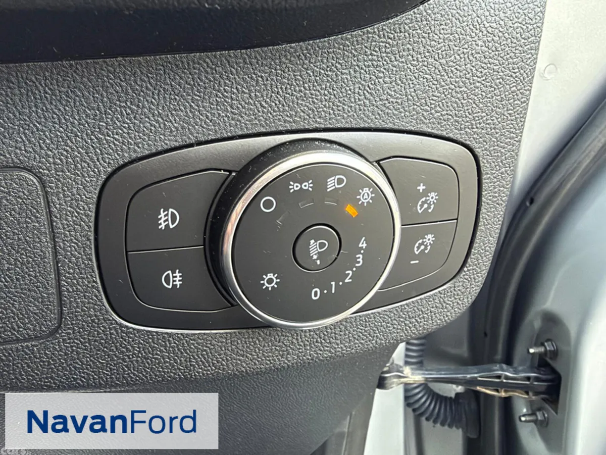 Ford Puma SUV, Petrol Hybrid, 2023, Silver