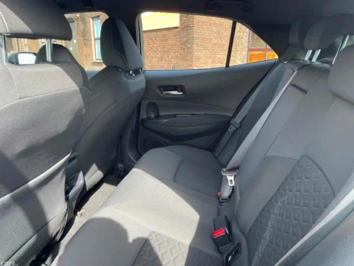 Toyota Corolla Hatchback, Petrol, 2020, Brown