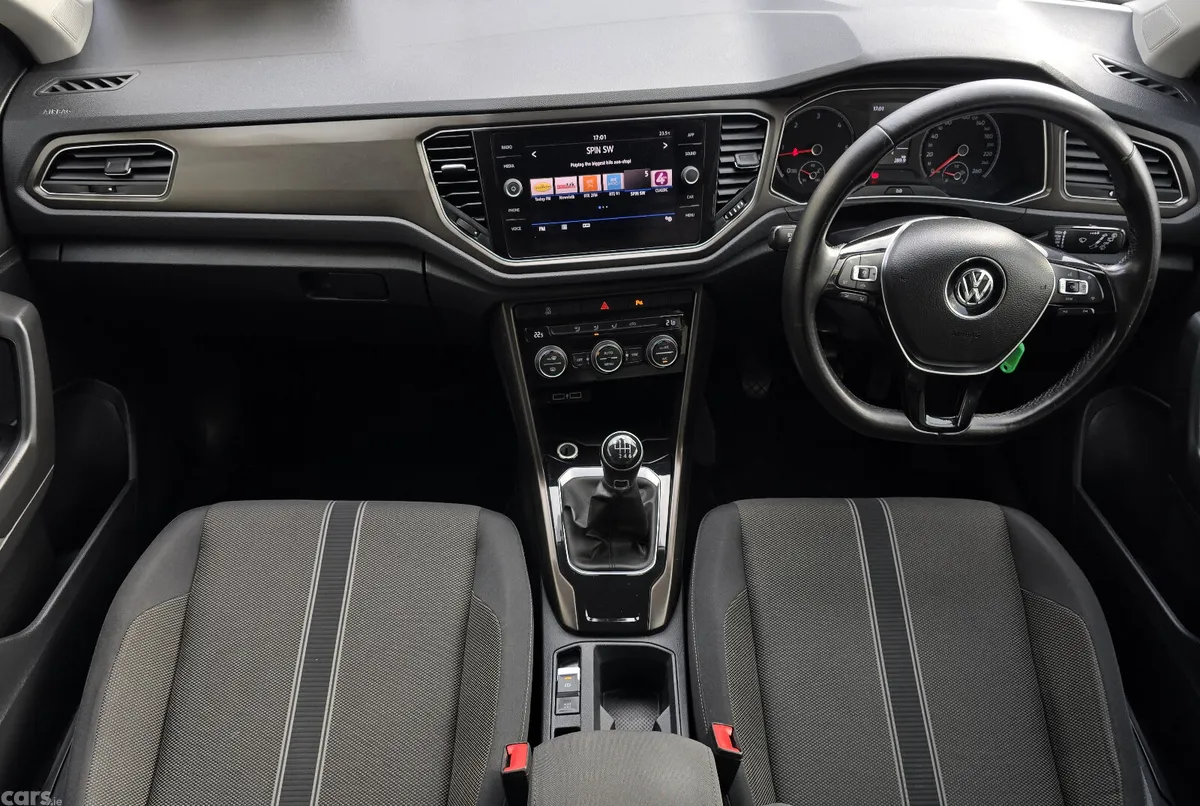 Volkswagen T-Roc SUV, Diesel, 2019, Grey