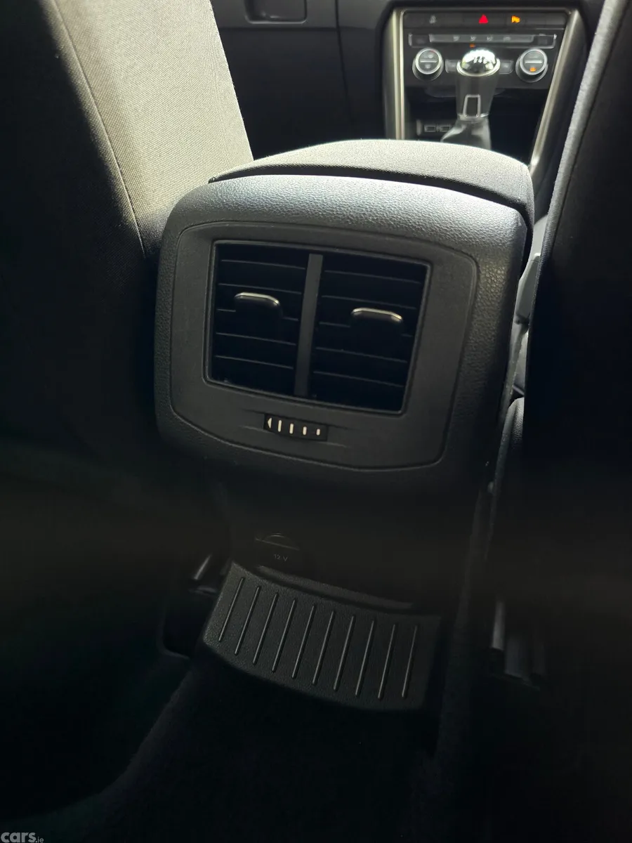Volkswagen T-Roc SUV, Diesel, 2019, Grey