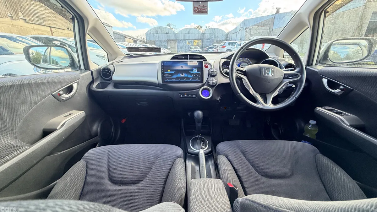 Honda Fit Hatchback, Petrol Hybrid, 2013, White