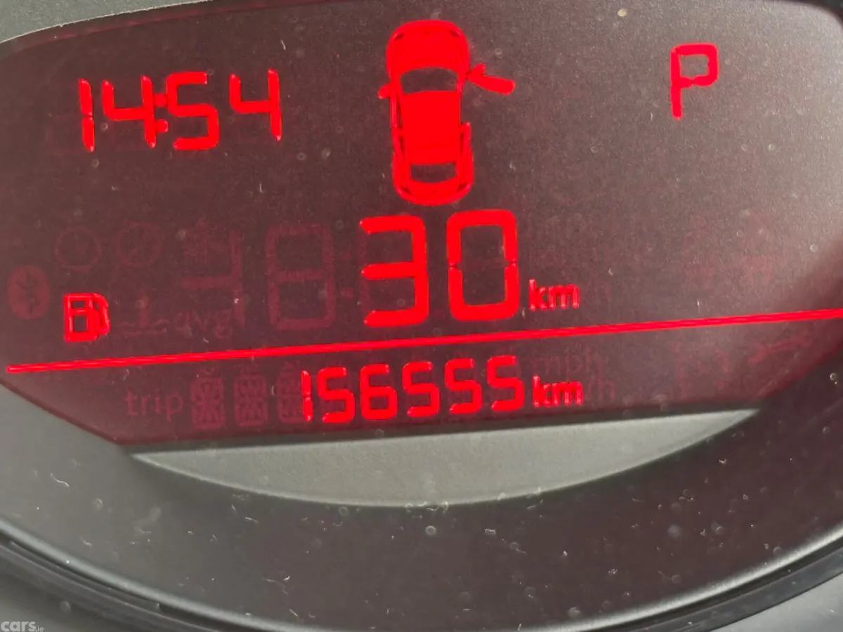 Volkswagen Beetle Hatchback, Petrol, 2013, Red