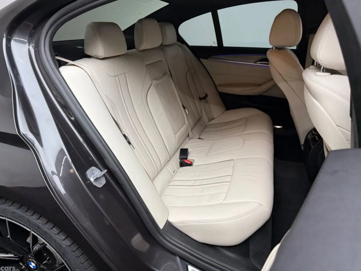 BMW 5-Series Saloon, Petrol Plug-in Hybrid, 2018, Grey
