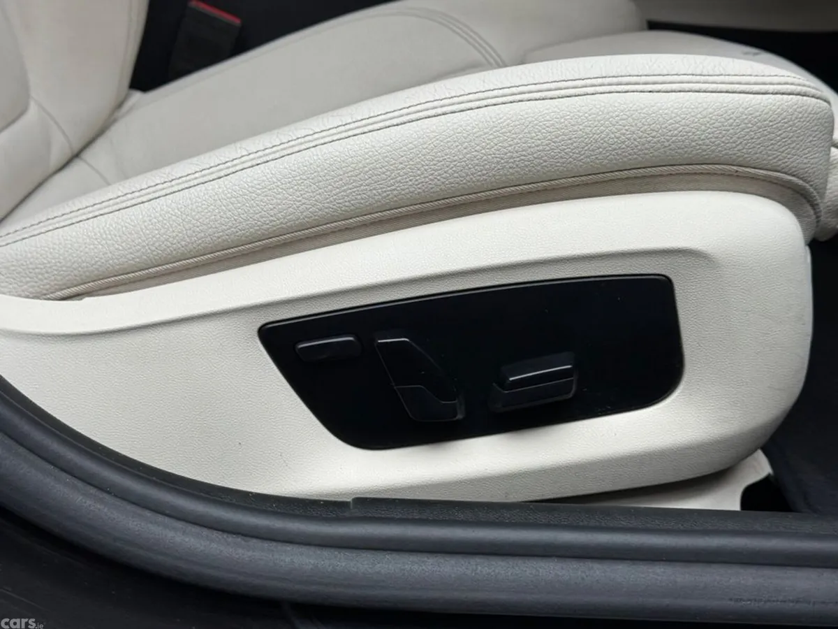 BMW 5-Series Saloon, Petrol Plug-in Hybrid, 2018, Grey