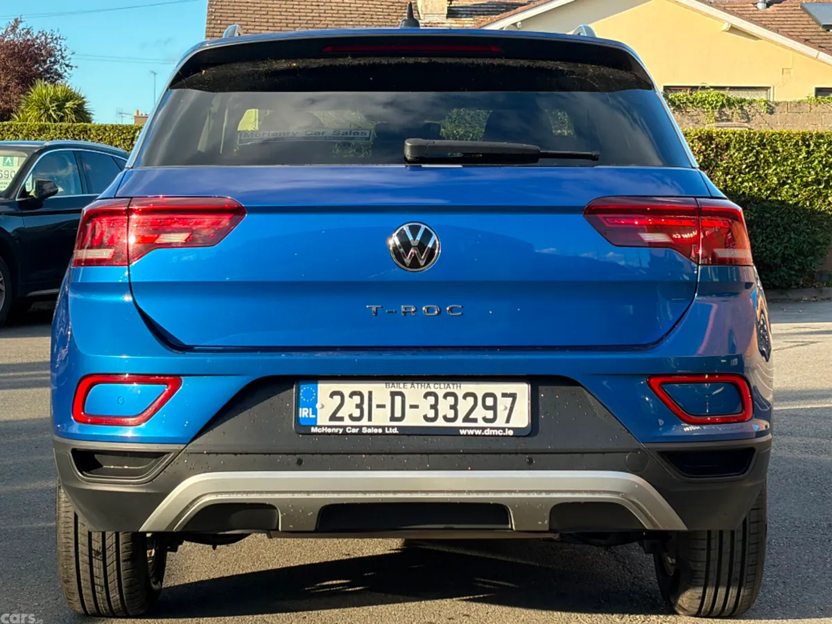 Volkswagen T-Roc SUV, Petrol, 2023, Blue