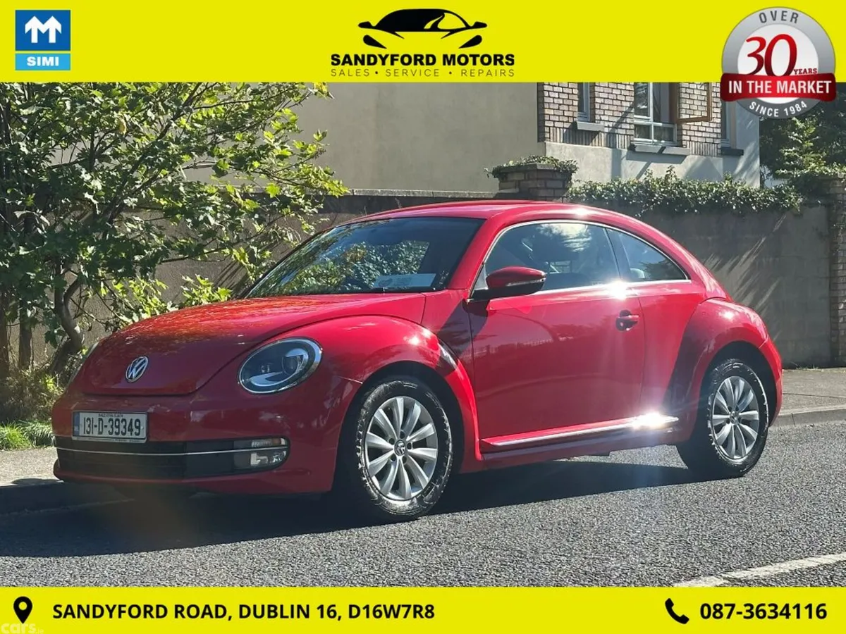 Volkswagen Beetle Hatchback, Petrol, 2013, Red
