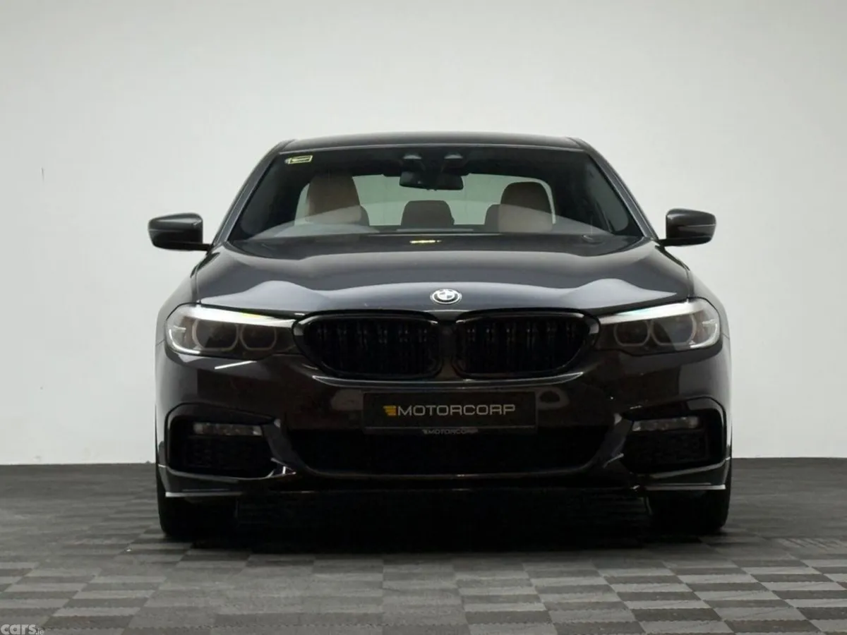 BMW 5-Series Saloon, Petrol Plug-in Hybrid, 2018, Grey