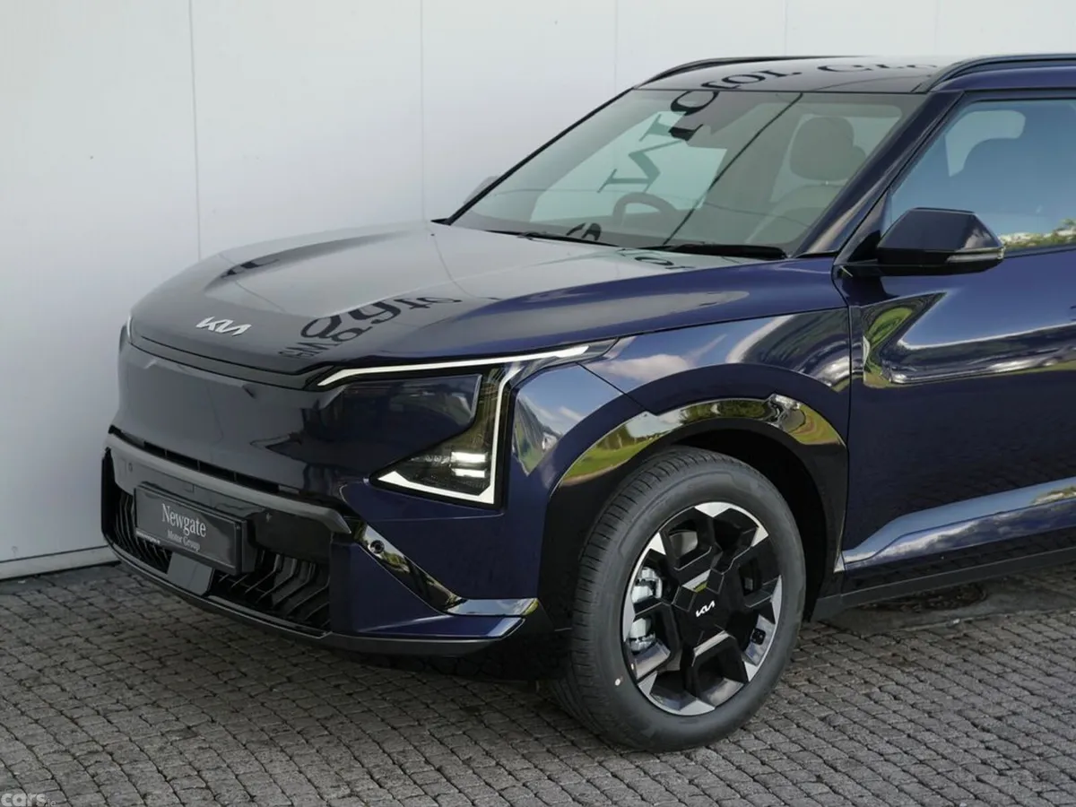 Kia EV5 SUV, Electric, 2027, Blue