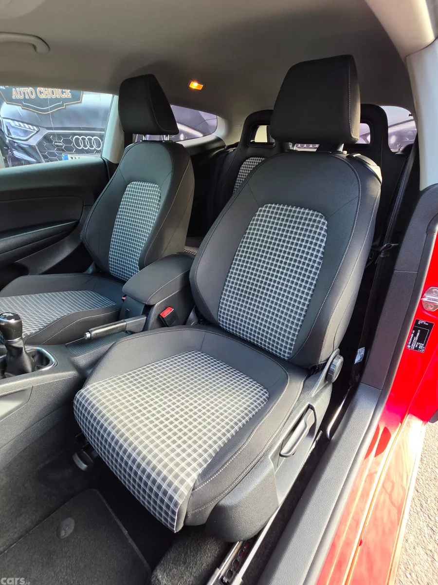 Volkswagen Scirocco Coupe, Petrol, 2017, Red