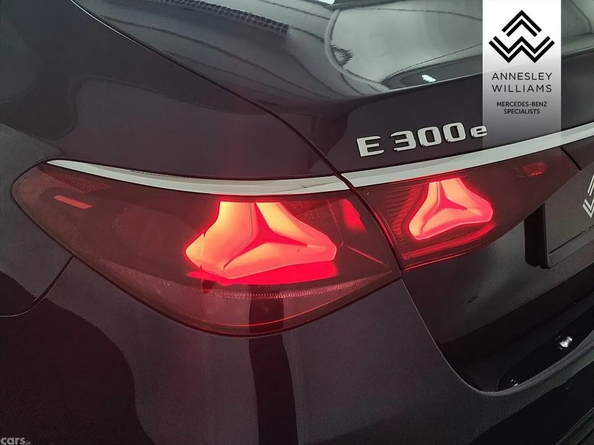 Mercedes-Benz E-Class Saloon, Petrol Plug-in Hybrid, 2025, Blue