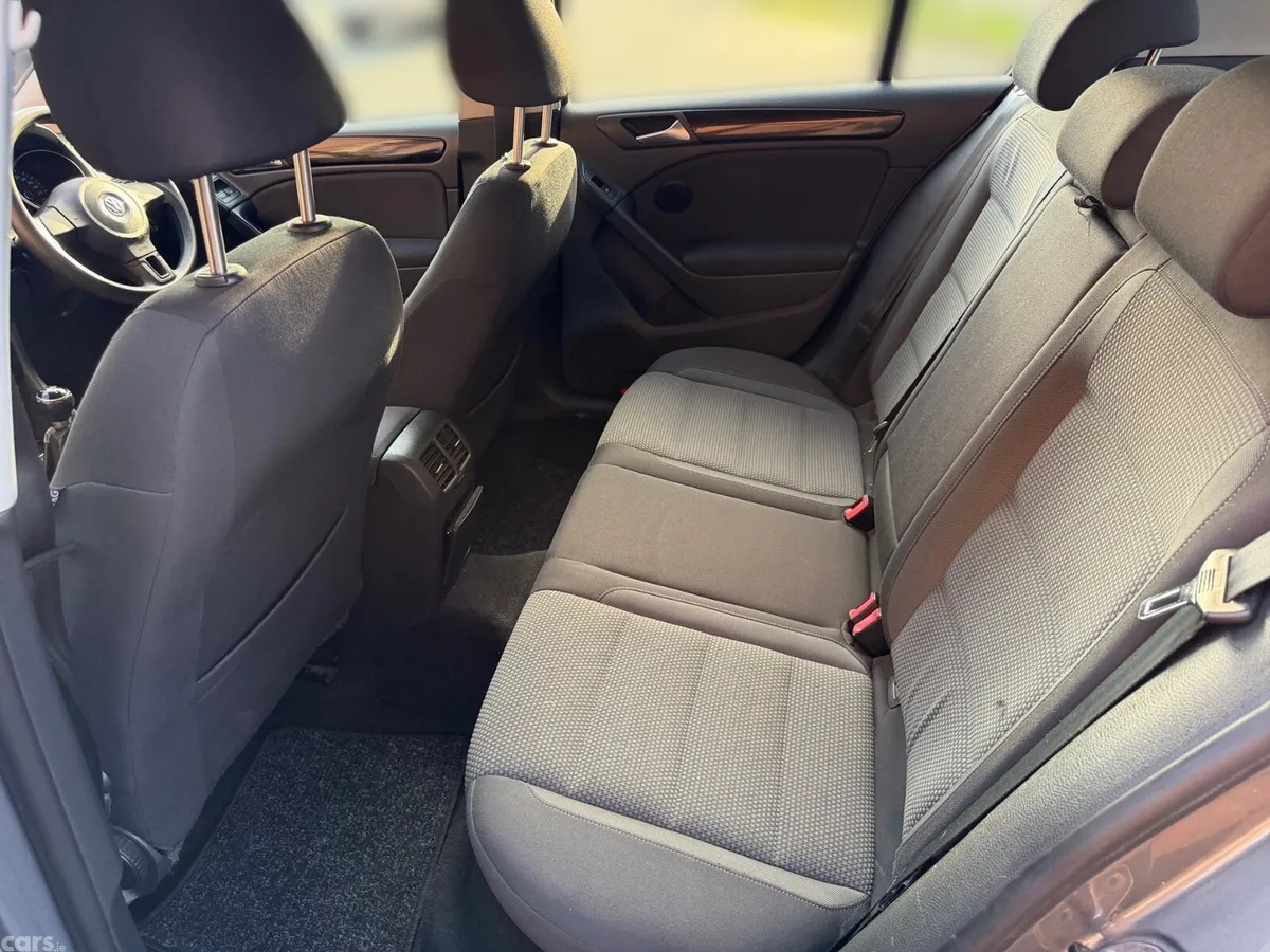 Volkswagen Golf Hatchback, Diesel, 2010, Grey