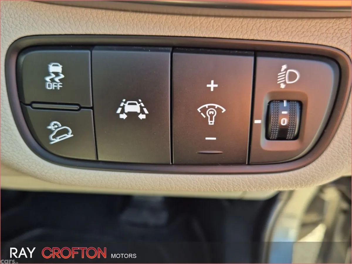 Kia Sorento SUV, Diesel, 2019, Grey
