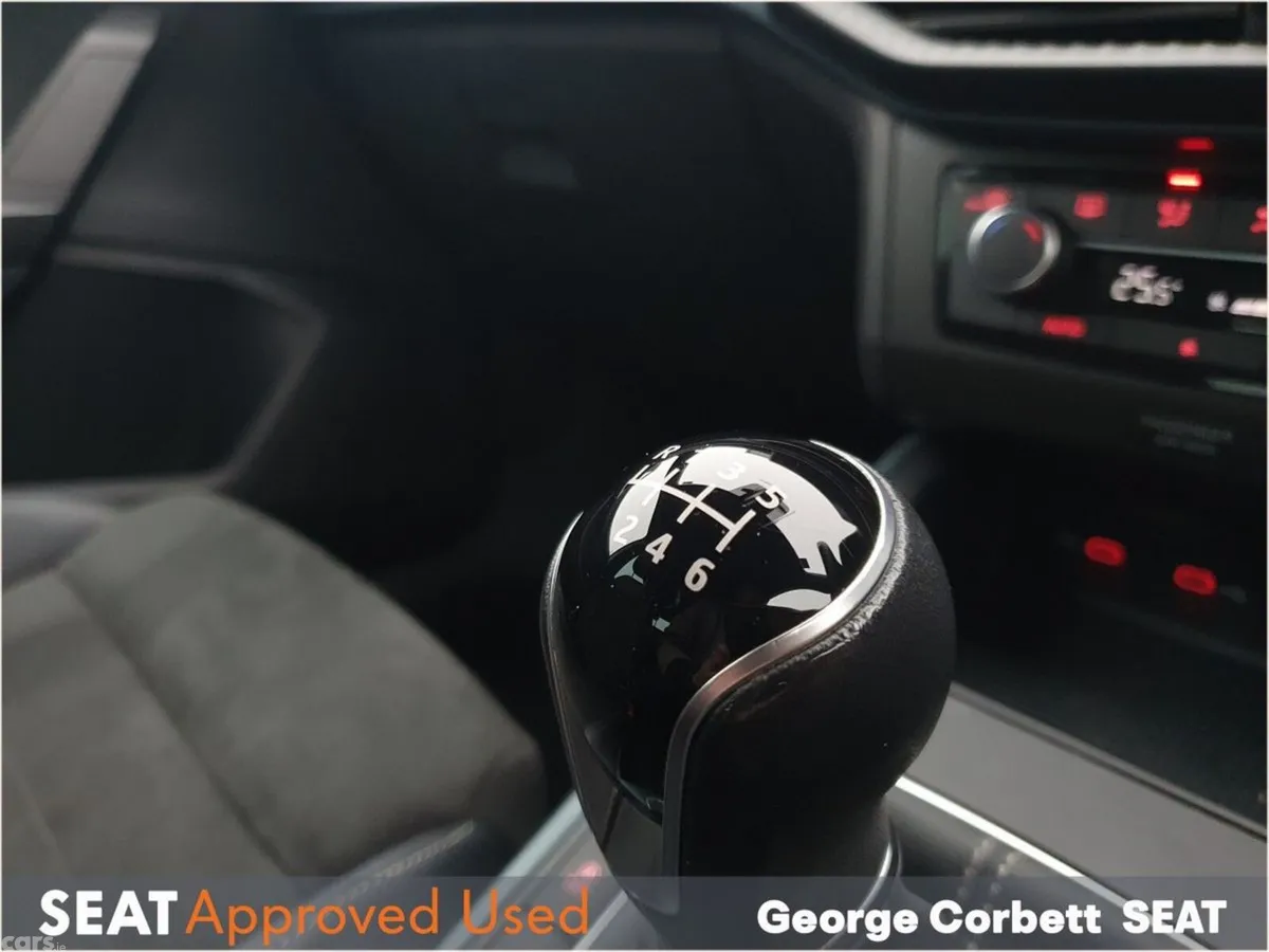 SEAT Arona SUV, Petrol, 2023, Silver