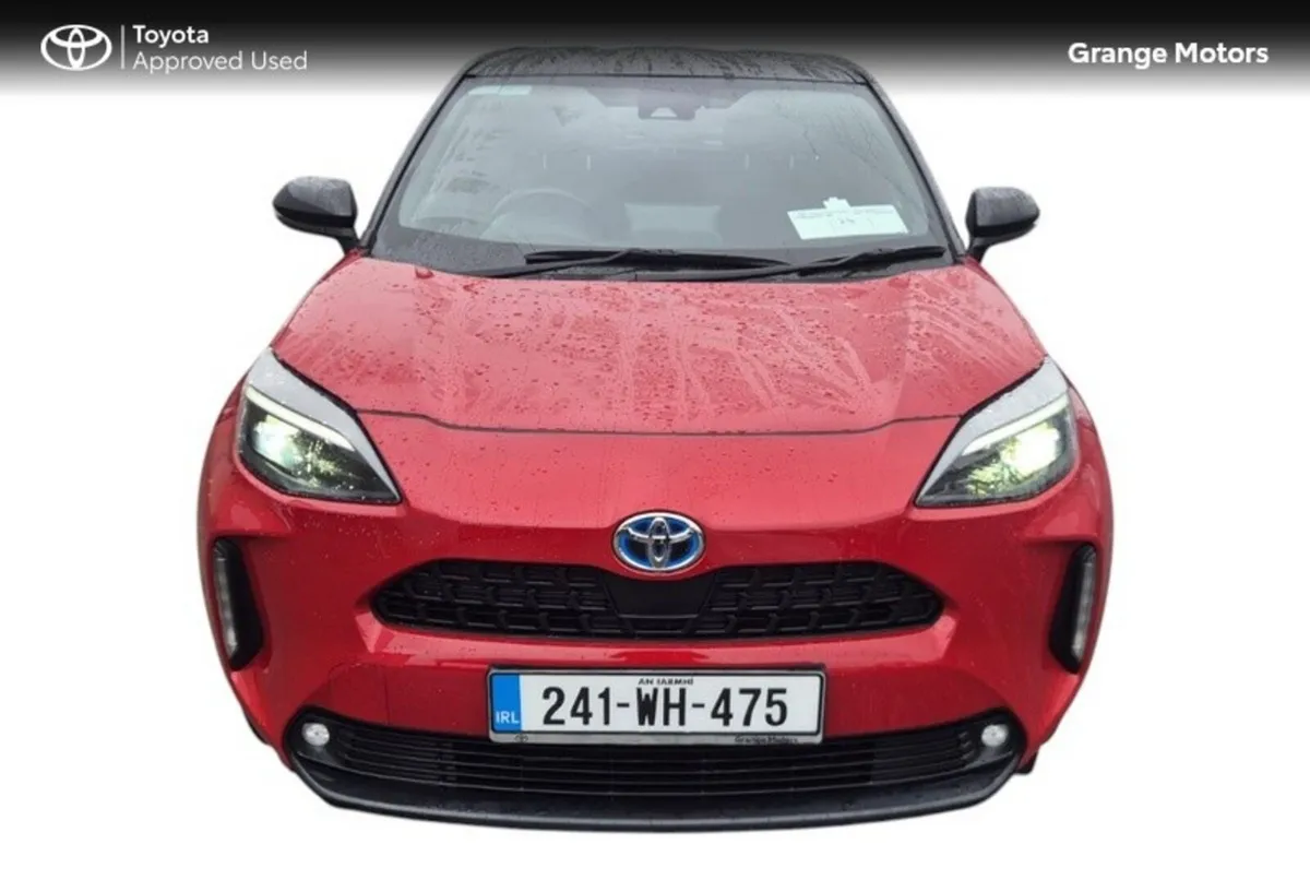 Toyota Yaris Cross Hatchback, Petrol Hybrid, 2024, Red