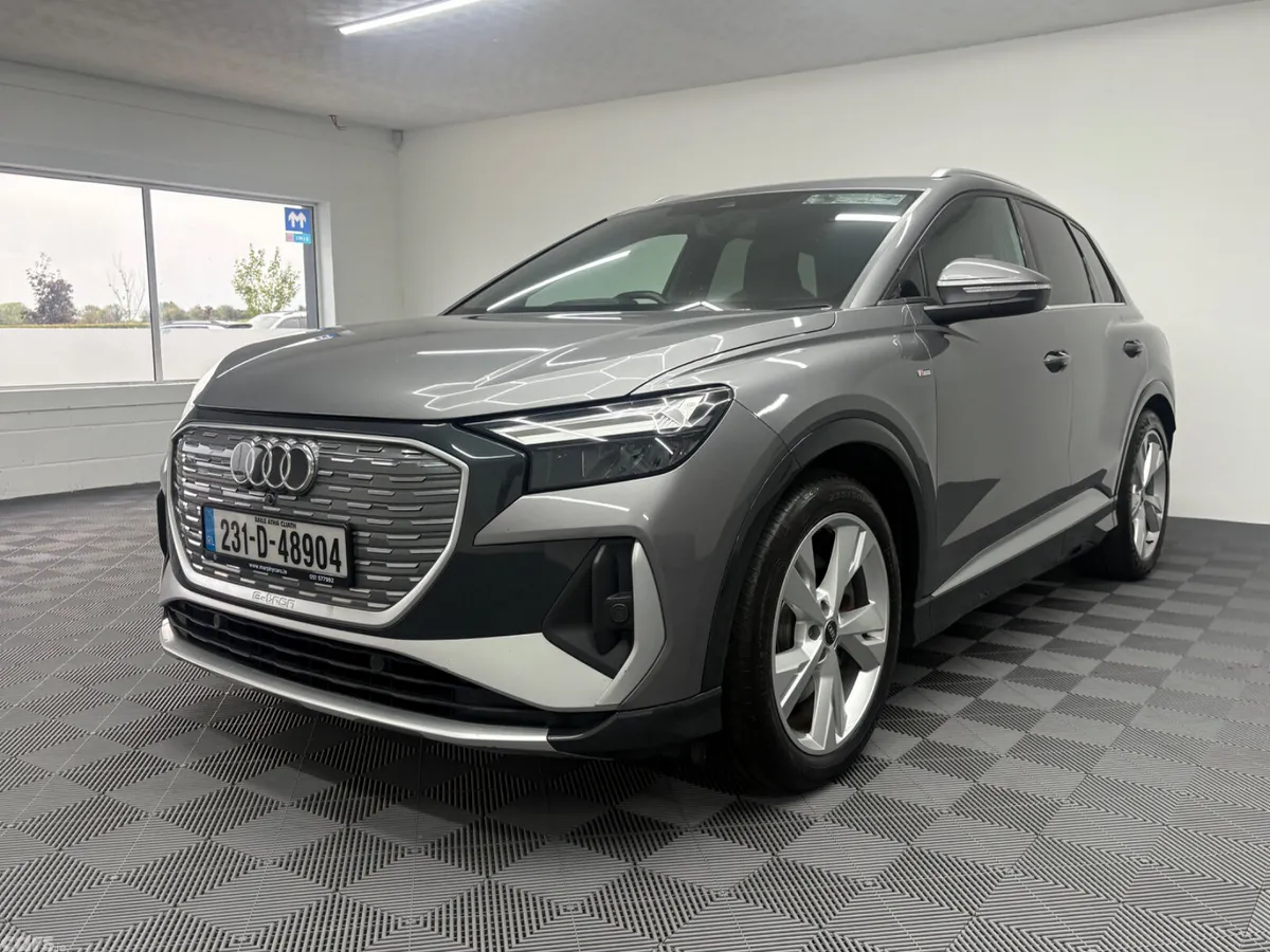 Audi Q4 e-tron Estate, Electric, 2023, Grey