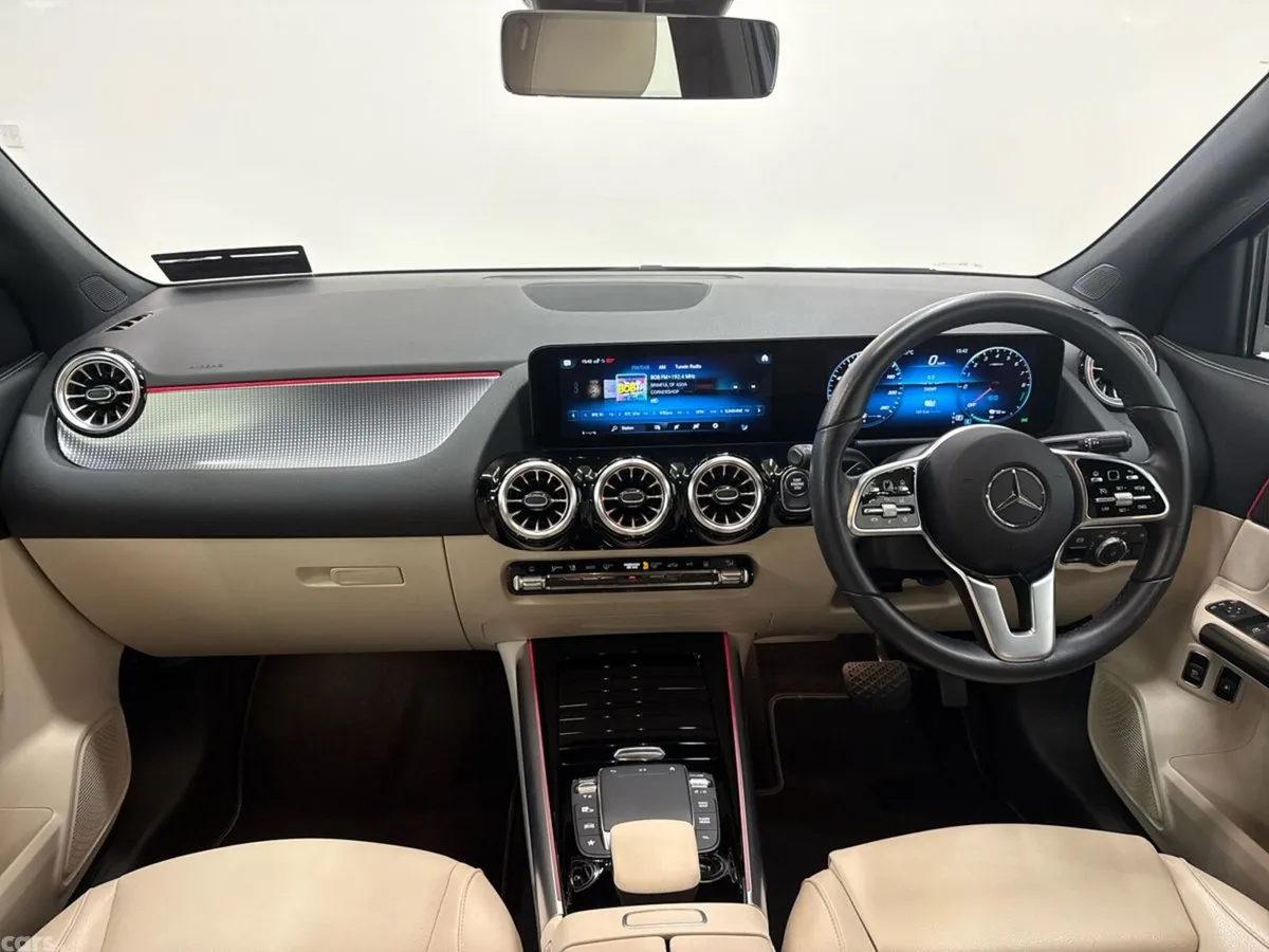 Mercedes-Benz GLA SUV, Petrol Plug-in Hybrid, 2023, Blue