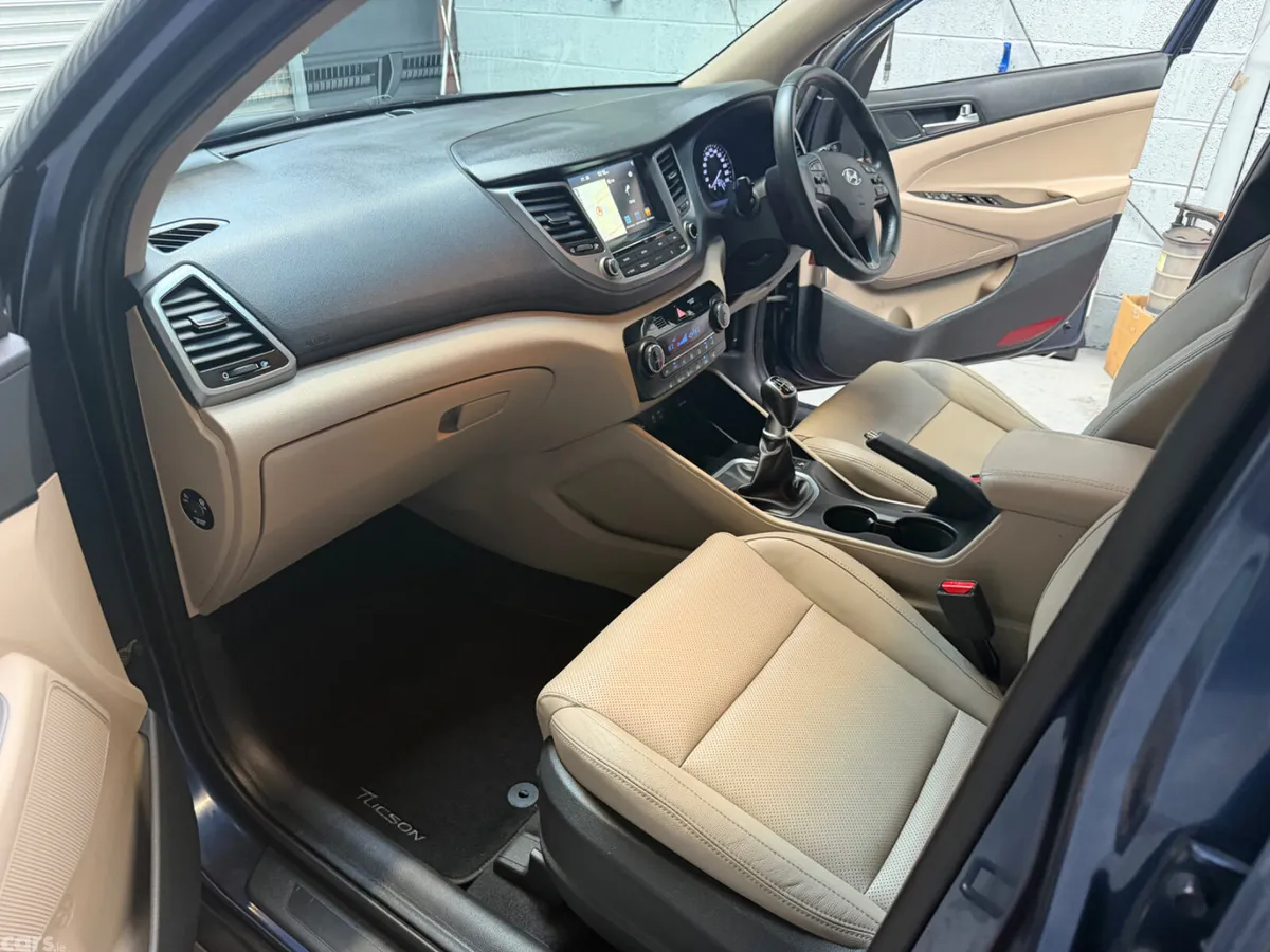 Hyundai Tucson SUV, Diesel, 2018, Blue