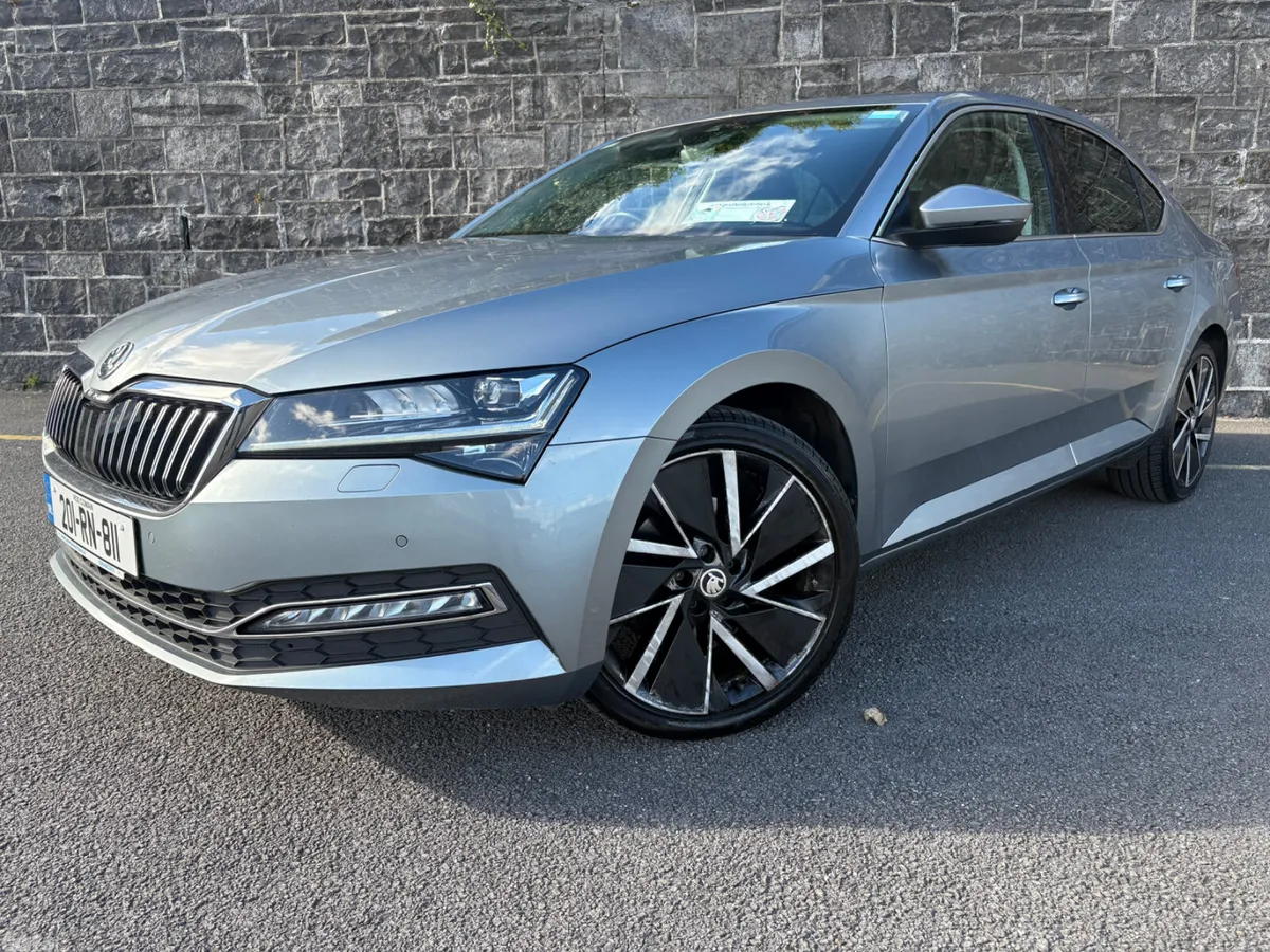 Skoda Superb Hatchback, Diesel, 2020, Grey
