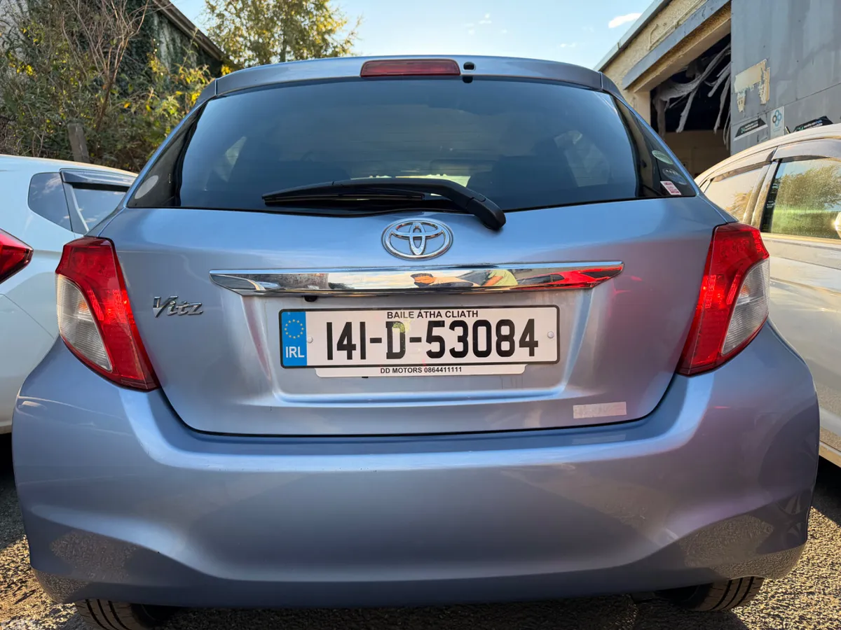 Toyota Vitz Hatchback, Petrol, 2014, Blue