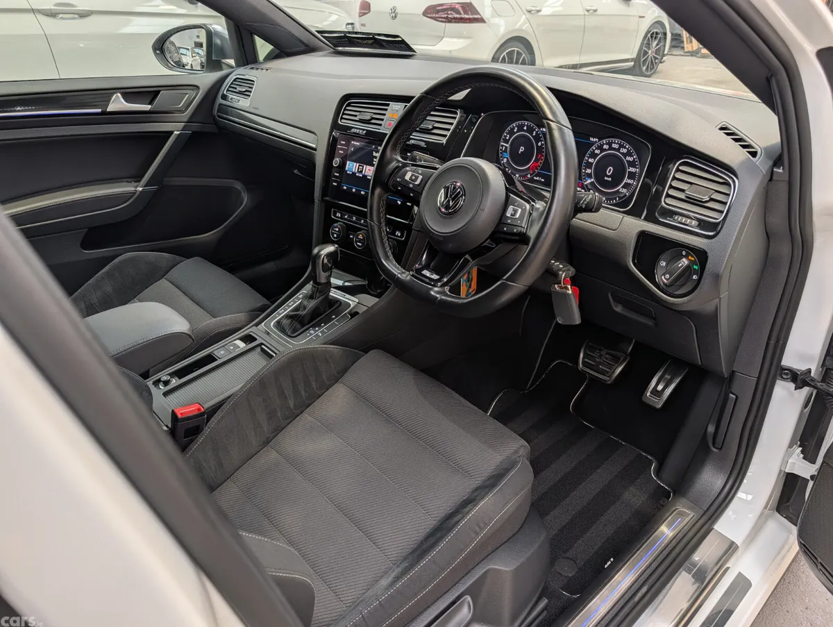 Volkswagen Golf Hatchback, Petrol, 2020, White