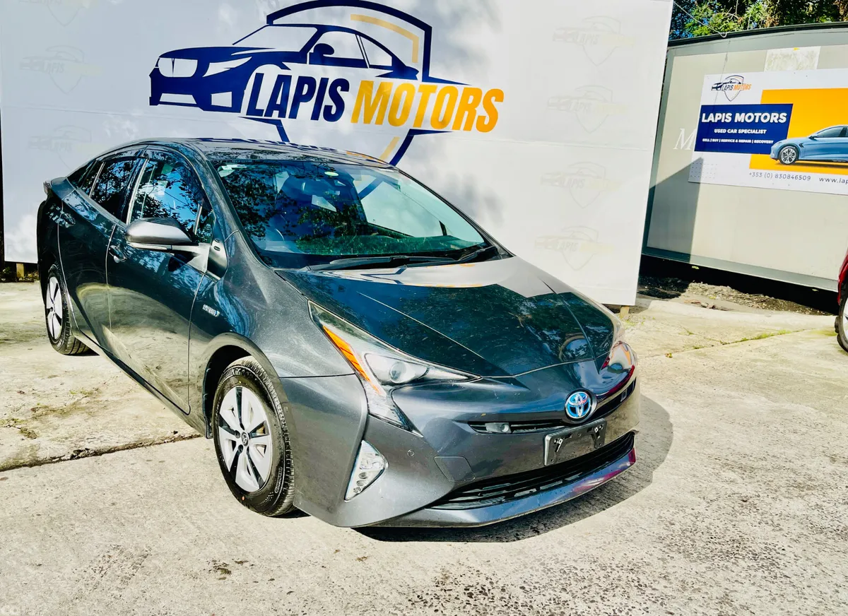 Toyota Prius Hatchback, Petrol, 2016, Grey