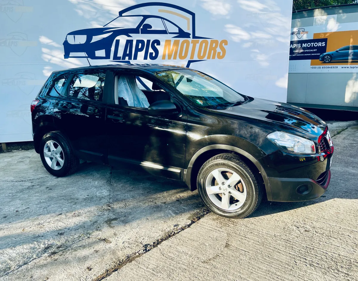Nissan Qashqai Hatchback, Diesel, 2012, Black