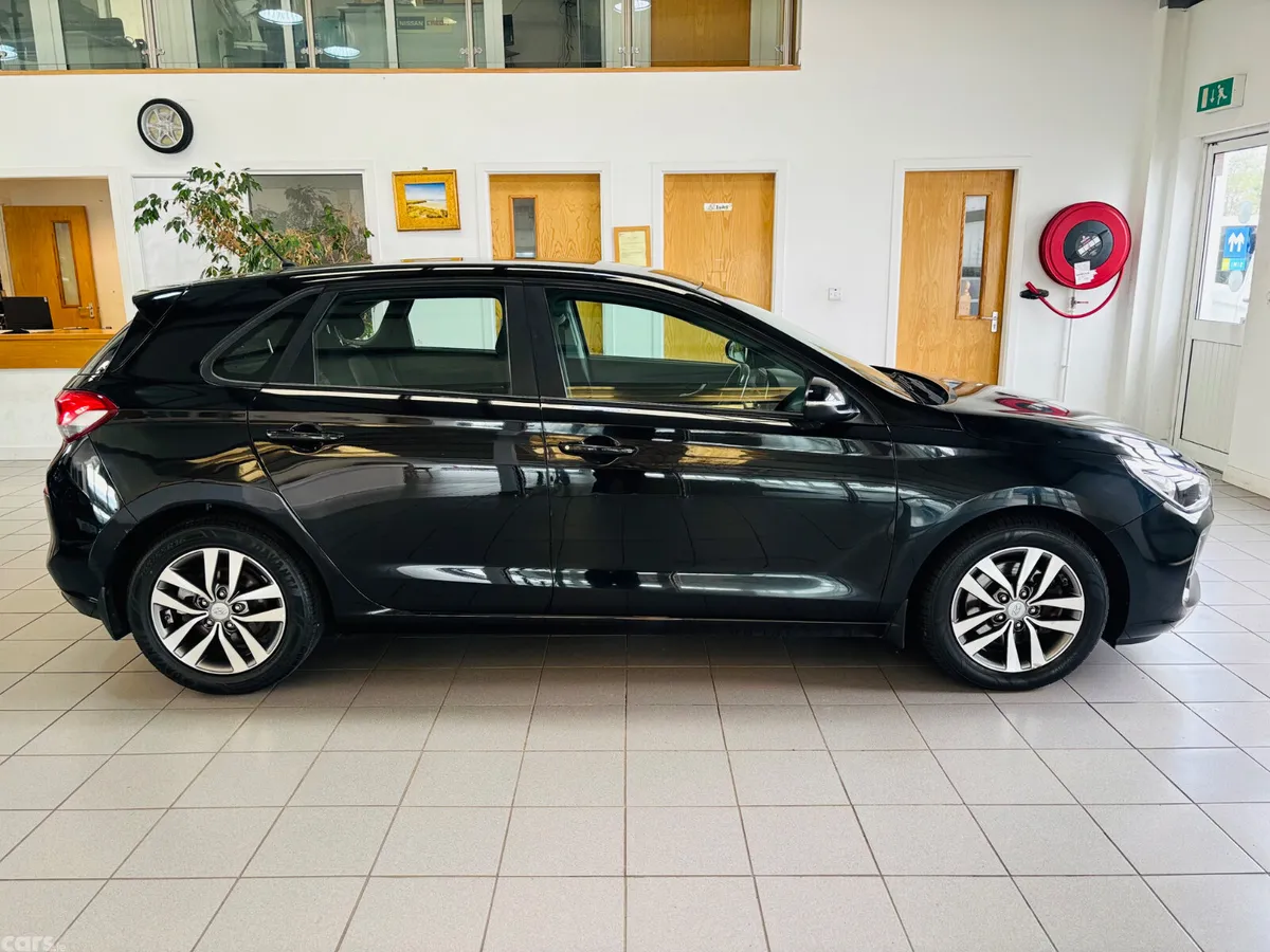 Hyundai i30 Hatchback, Diesel, 2018, Black