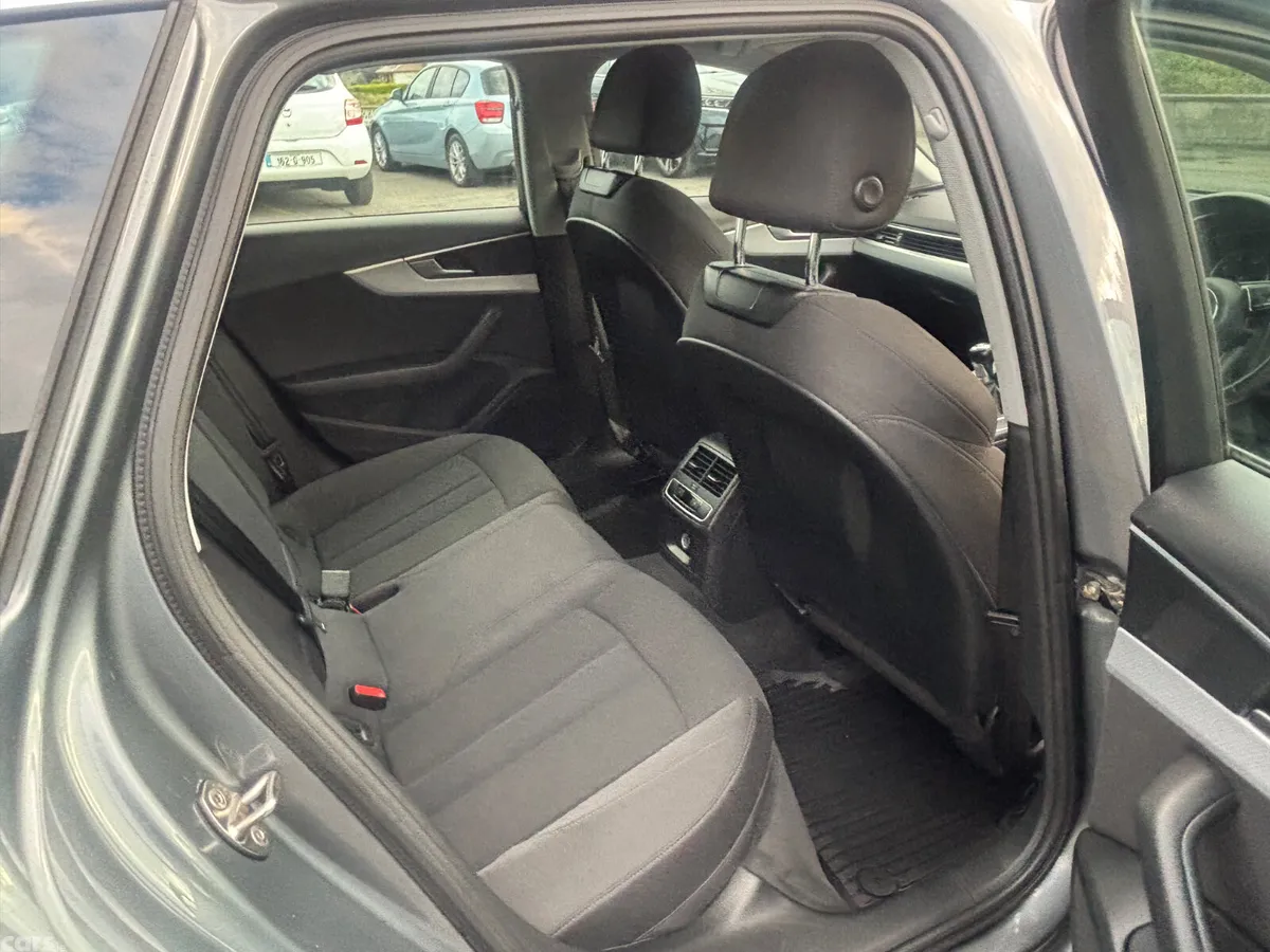 Audi A4 Estate, Diesel, 2017, Grey