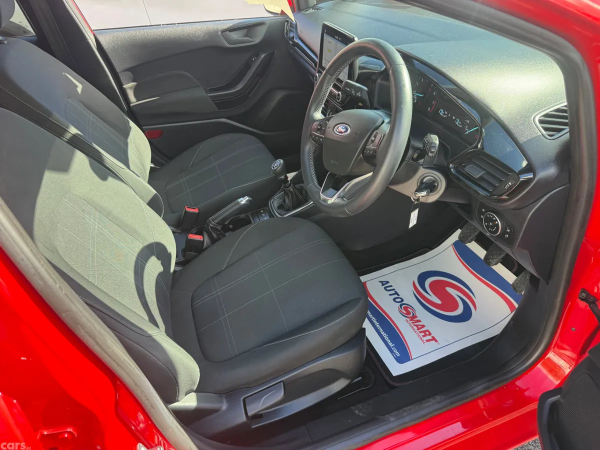 Ford Fiesta Hatchback, Petrol, 2021, Red