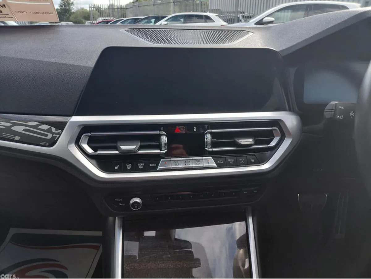 BMW 3-Series Estate, Diesel, 2019, White