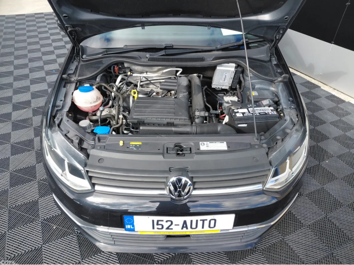 Volkswagen Polo Hatchback, Petrol, 2015, Black