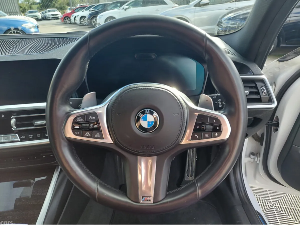 BMW 3-Series Estate, Diesel, 2019, White