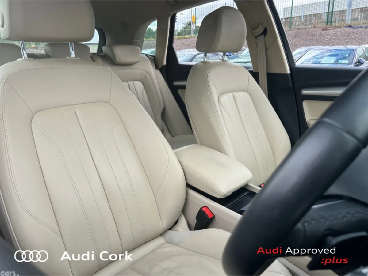 Audi Q5 SUV, Petrol Plug-in Hybrid, 2021, Blue