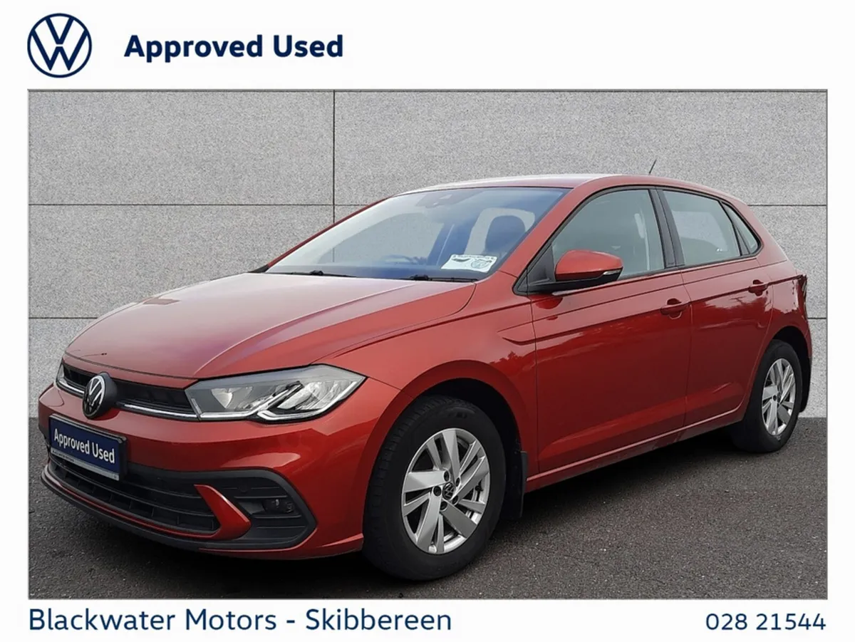 Volkswagen Polo Hatchback, Petrol, 2022, Red