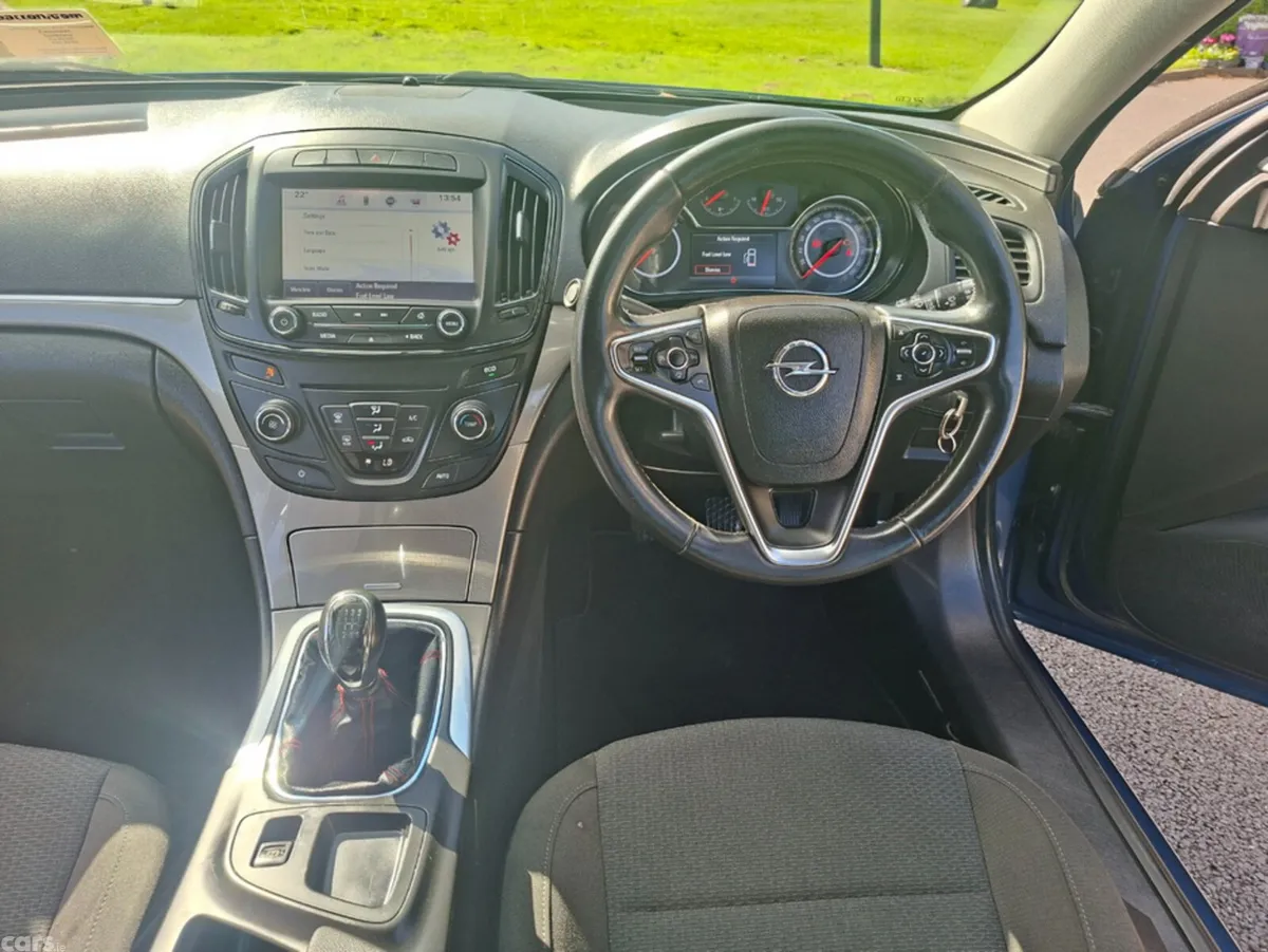 Opel Insignia Hatchback, Diesel, 2016, Blue