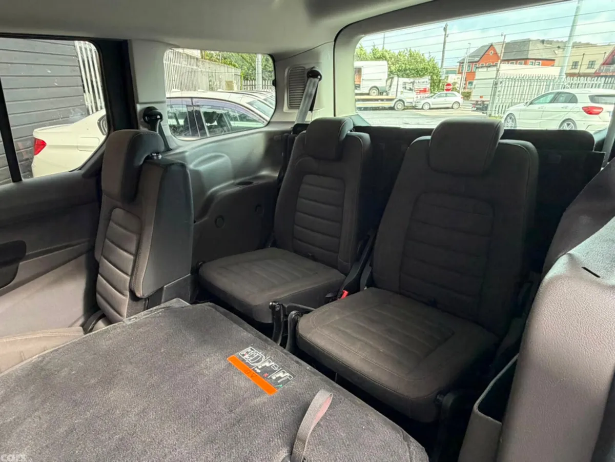 Ford Tourneo Connect Estate, Diesel, 2019, Black