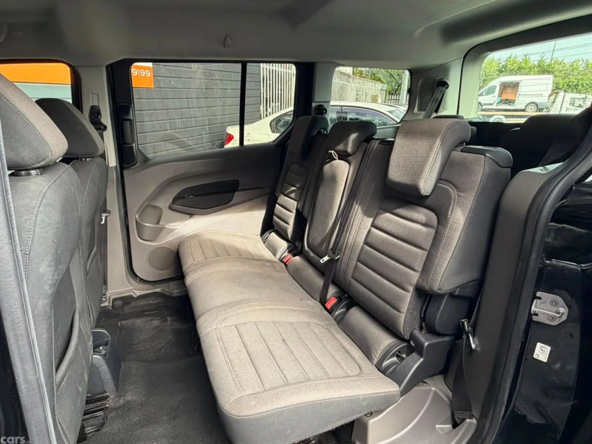 Ford Tourneo Connect Estate, Diesel, 2019, Black