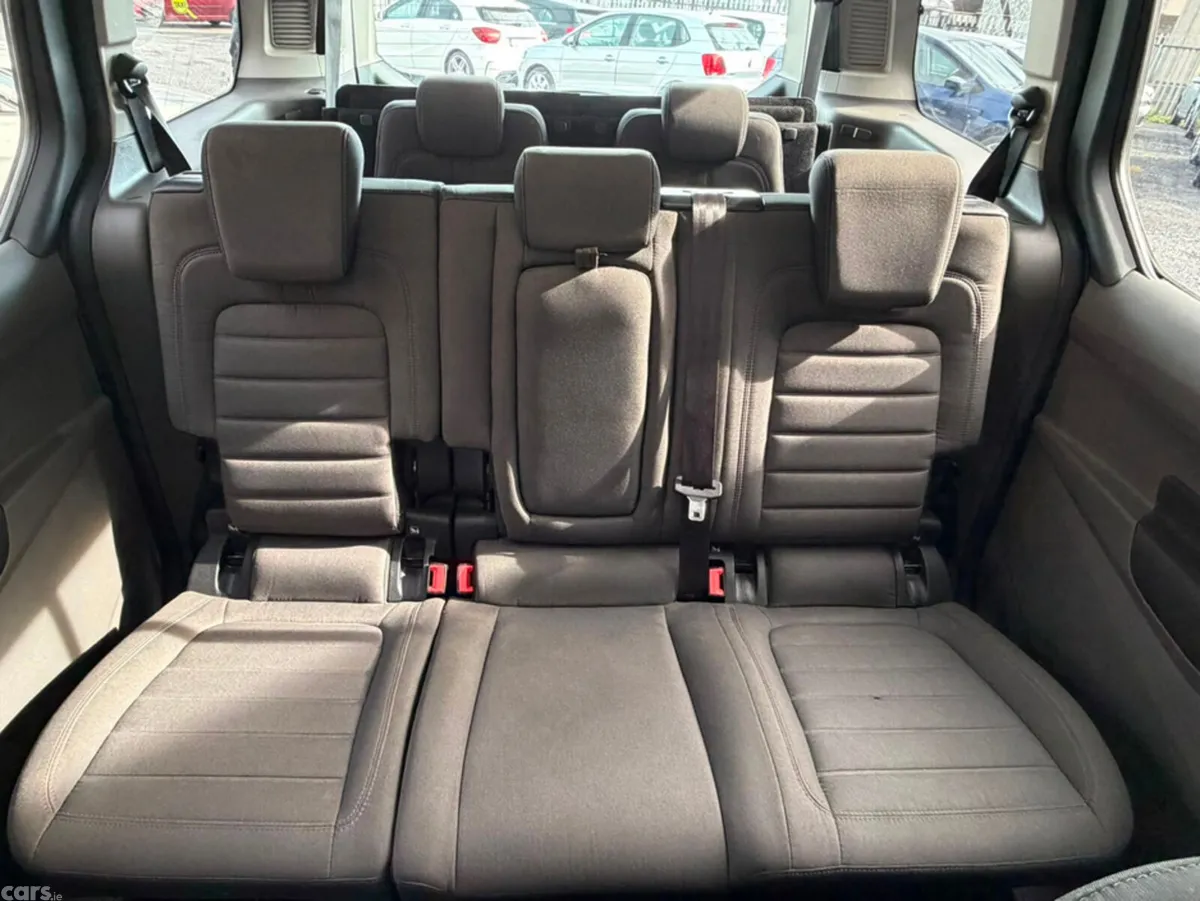 Ford Tourneo Connect Estate, Diesel, 2019, Black