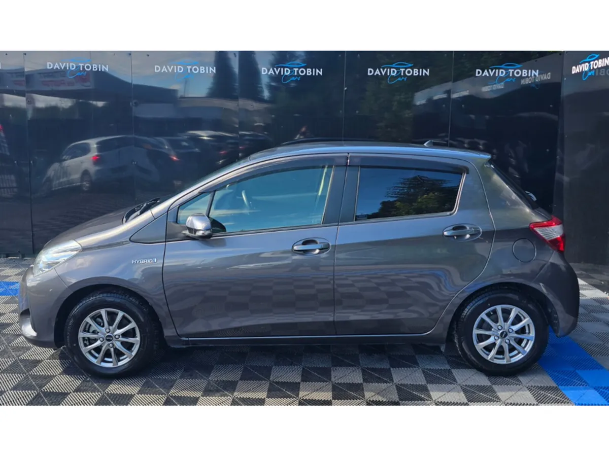 Toyota Vitz Hatchback, Petrol Hybrid, 2017, Grey
