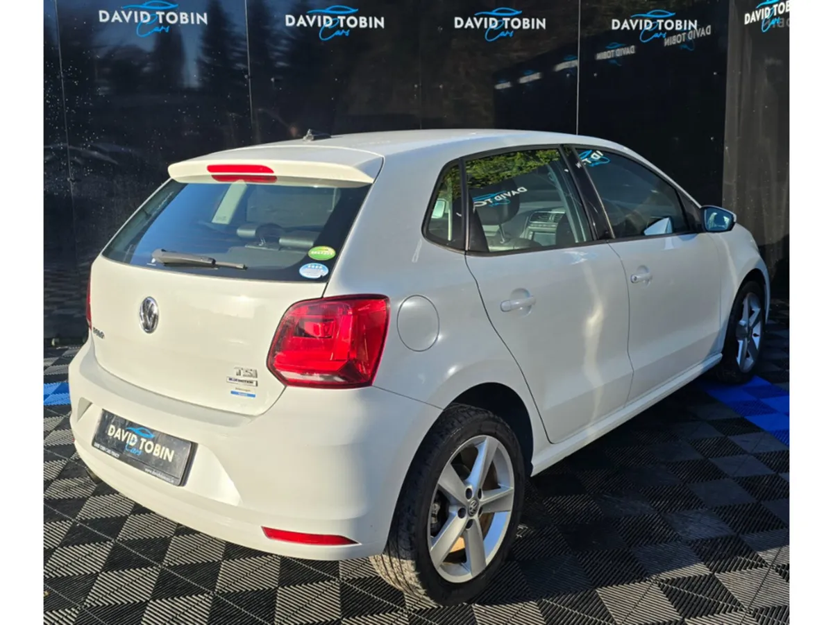 Volkswagen Polo Hatchback, Petrol, 2017, White