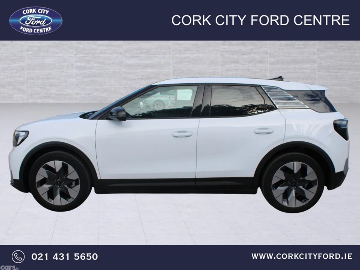 Ford Explorer MPV, Electric, 2026, White