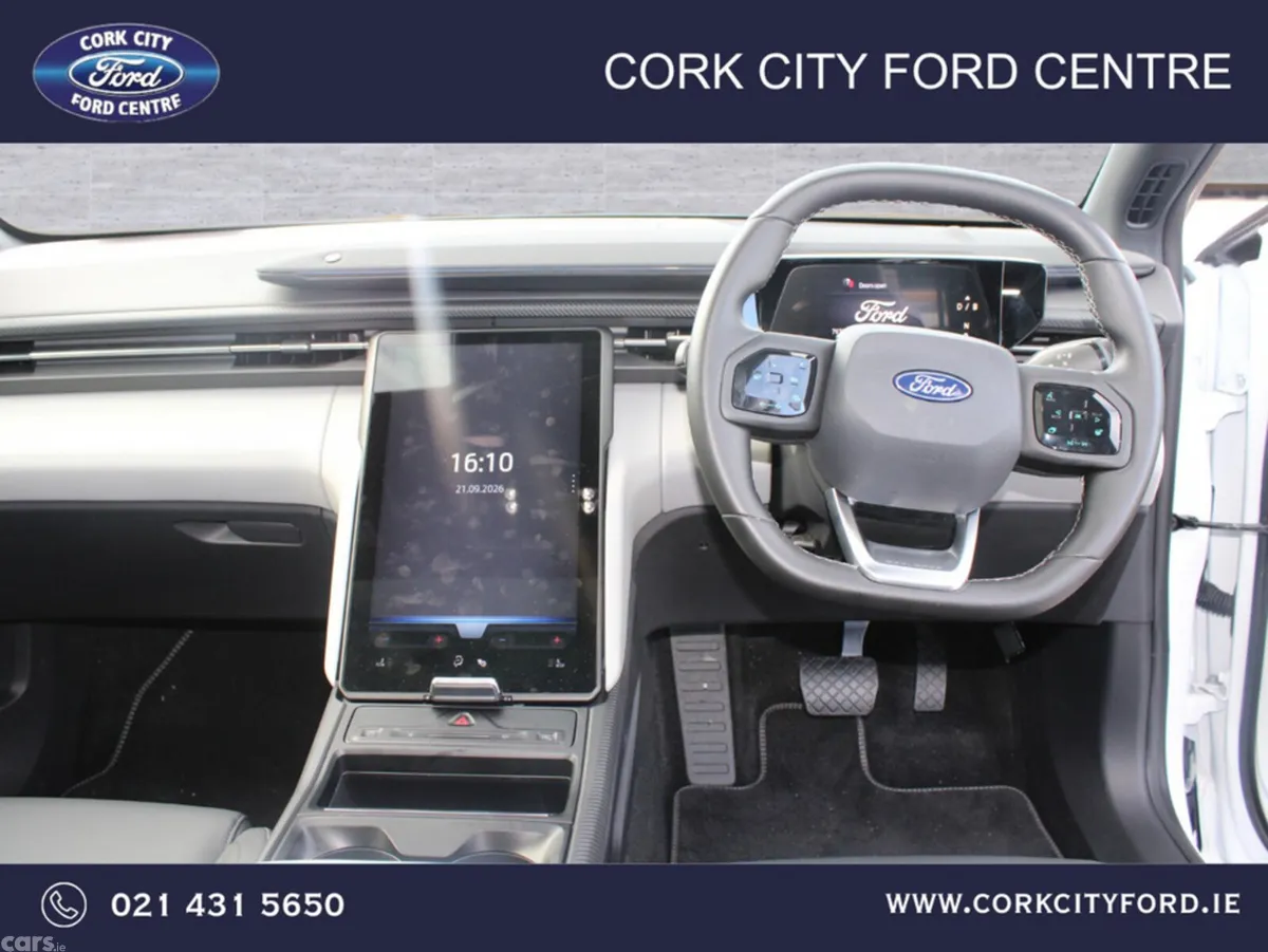 Ford Explorer MPV, Electric, 2026, White