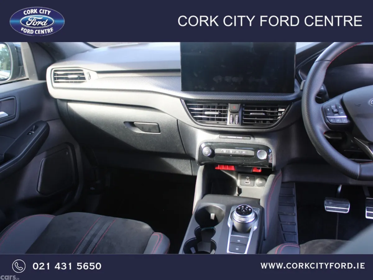 Ford Kuga MPV, Petrol Plug-in Hybrid, 2026, Black