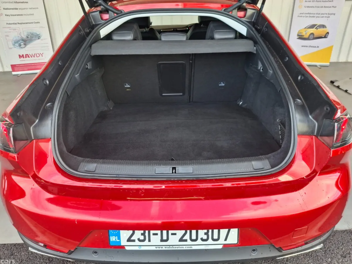 Peugeot 508 Hatchback, Diesel, 2023, Red