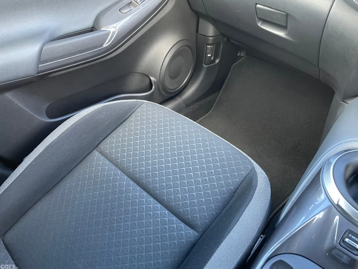 Nissan Juke SUV, Petrol, 2022, Black