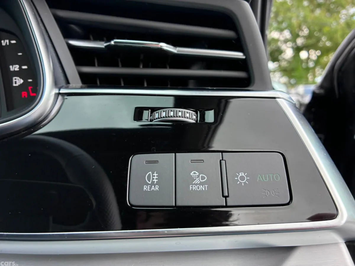 Audi Q7 SUV, Petrol Plug-in Hybrid, 2025, Black
