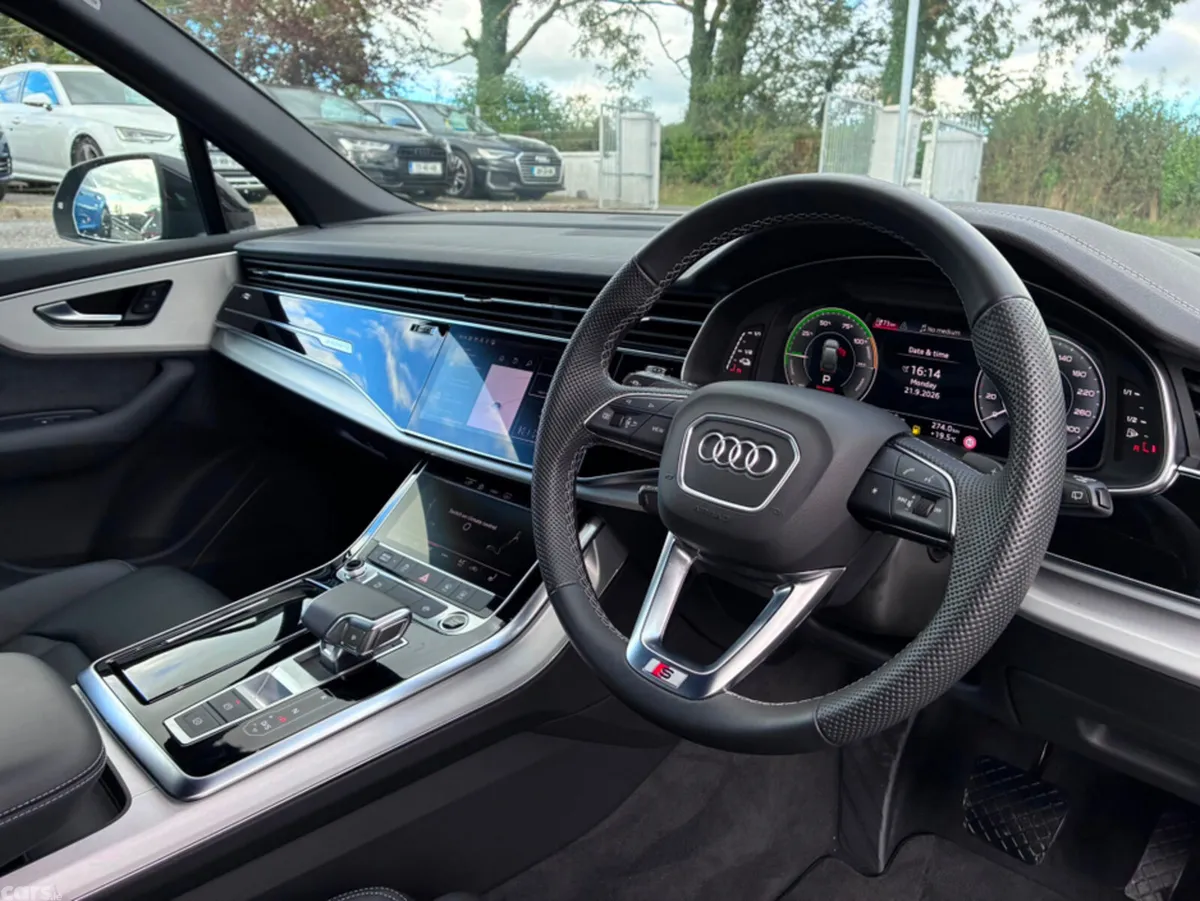 Audi Q7 SUV, Petrol Plug-in Hybrid, 2025, Black