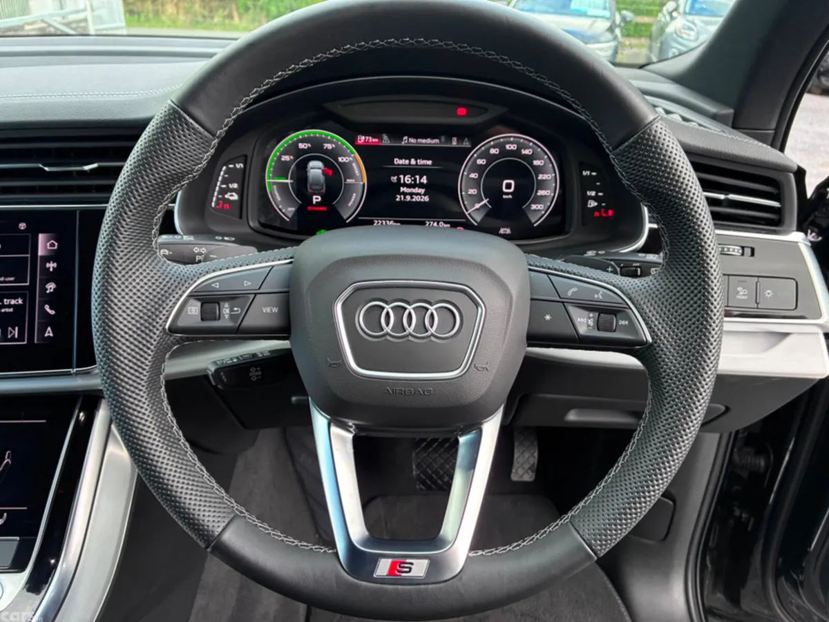 Audi Q7 SUV, Petrol Plug-in Hybrid, 2025, Black