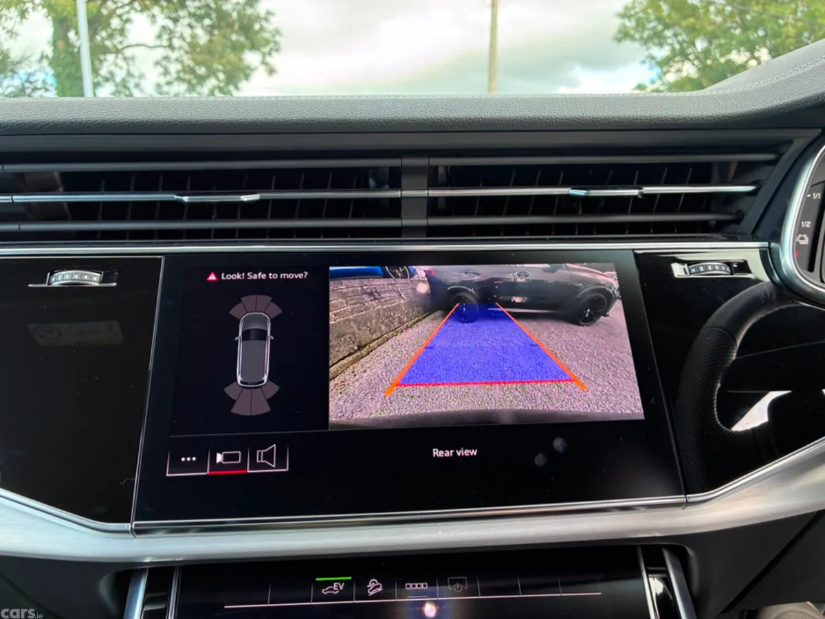 Audi Q7 SUV, Petrol Plug-in Hybrid, 2025, Black