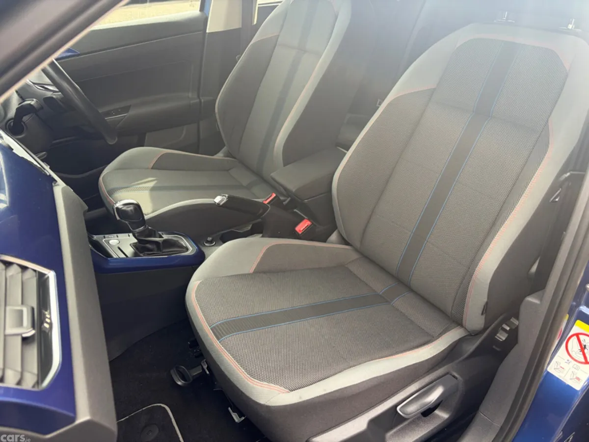 Volkswagen Polo Hatchback, Petrol, 2019, Blue